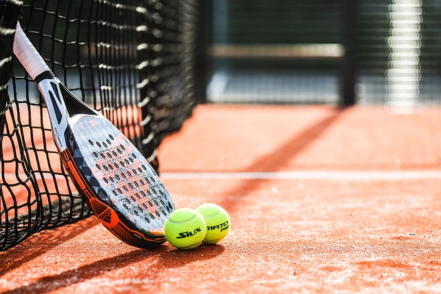 Wo Padel Tennis in Hamburg spielen